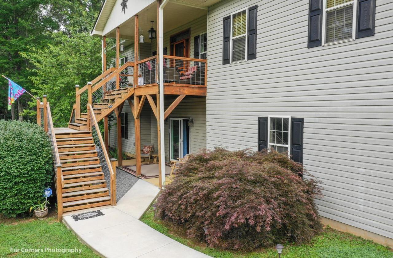 Dogwood Mountain Escapes